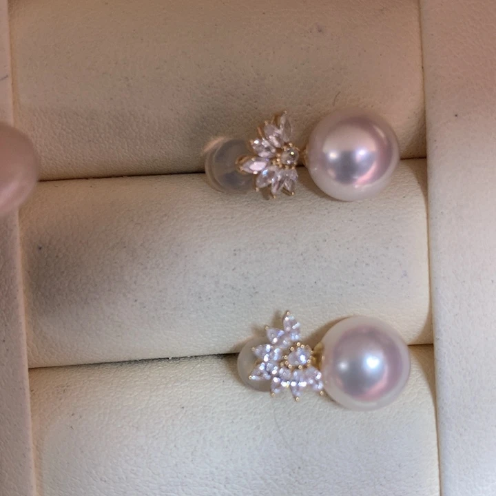 18K金镶嵌耳饰海水珍珠