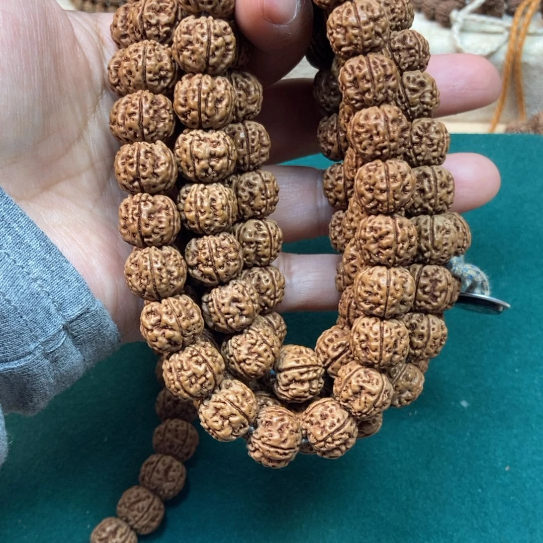 金刚菩提吊坠a****K一档凹底梅花108