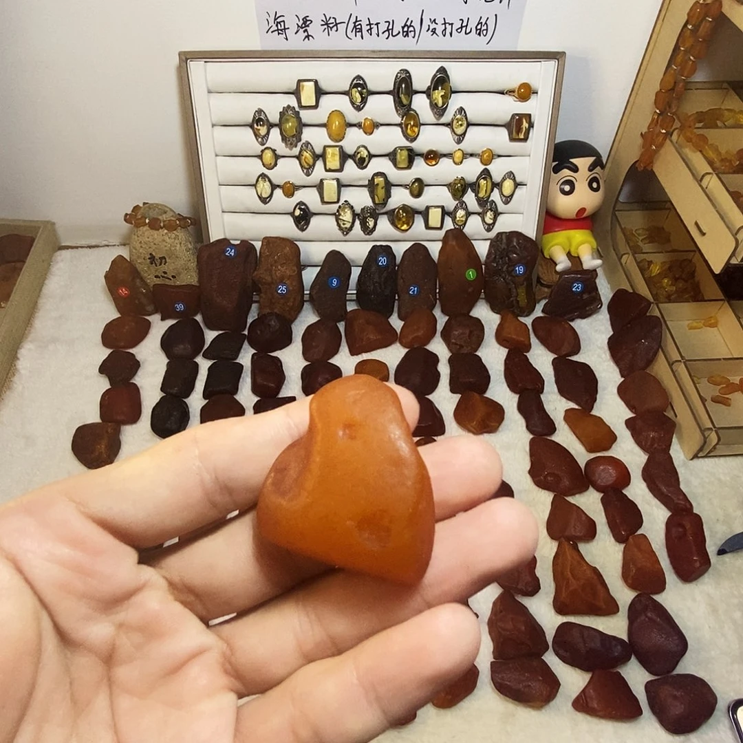 裸石琥珀未镶嵌蜜蜡