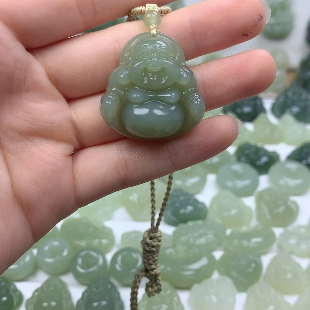 【闪购商品】颈饰未镶嵌和田玉琳*