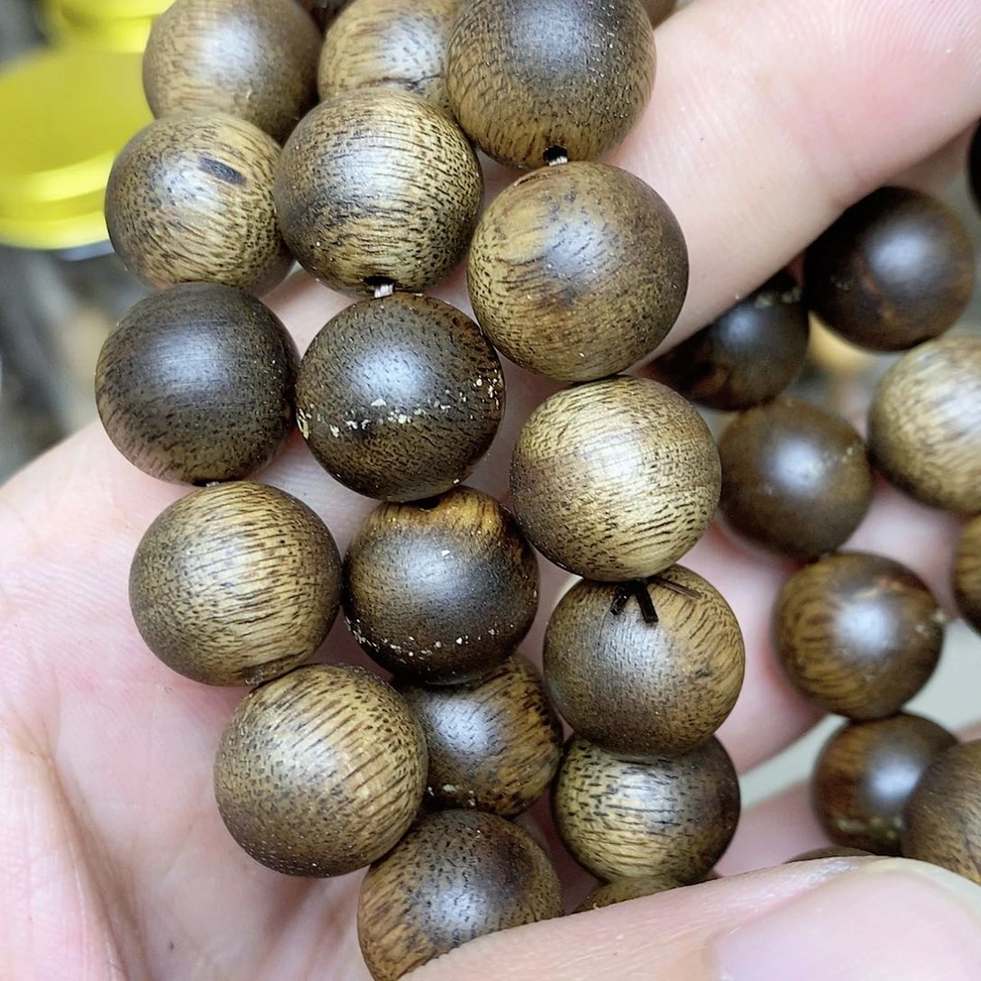 沉香沉香碎屑越南芽庄野生沉水白奇1.2
