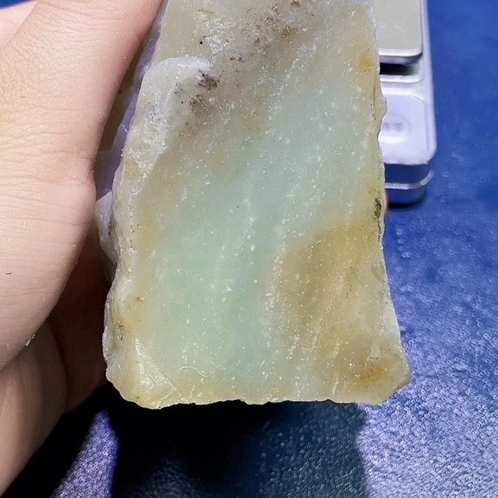 和田玉（糖玉）未镶嵌珠宝半成品