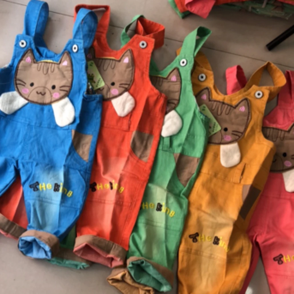 夏季单层小猫咪高端洋气时尚弹力棉彩色背带裤