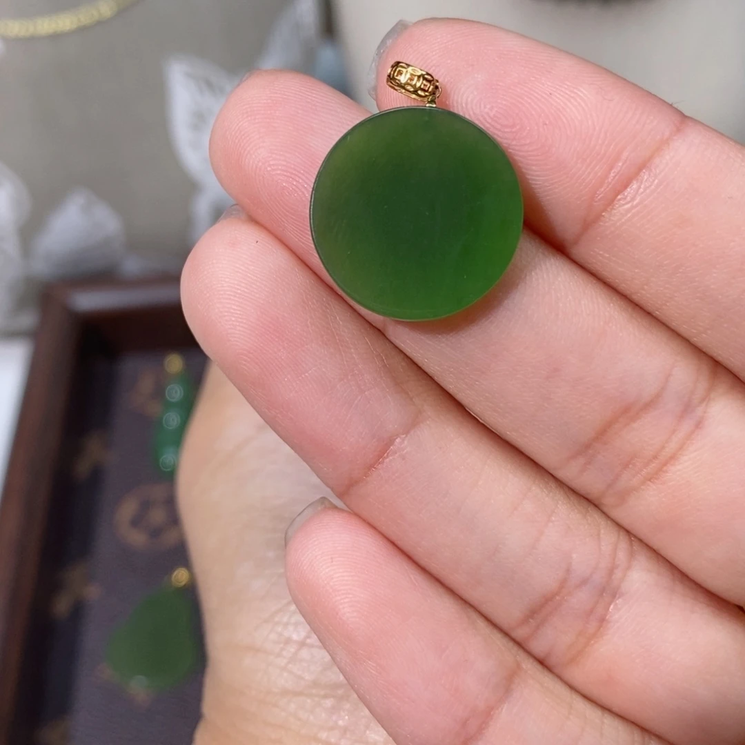 和田玉（碧玉）18K金镶嵌吊坠(赠链)缪*喵