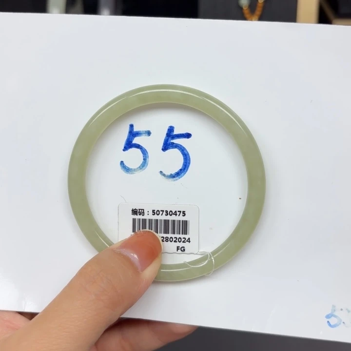 和田玉未镶嵌手镯0475