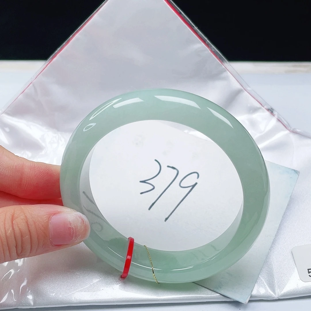 翡翠未镶嵌手镯55+正圈