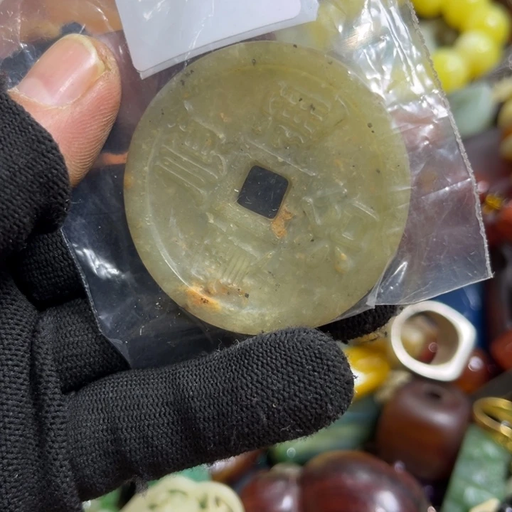 谦***成菩提籽类工艺品6237