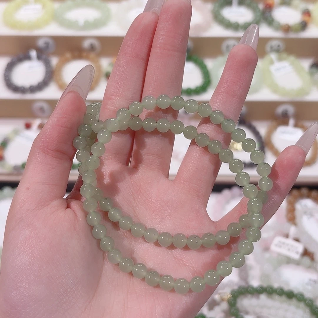 手链未镶嵌和田玉小*詹l