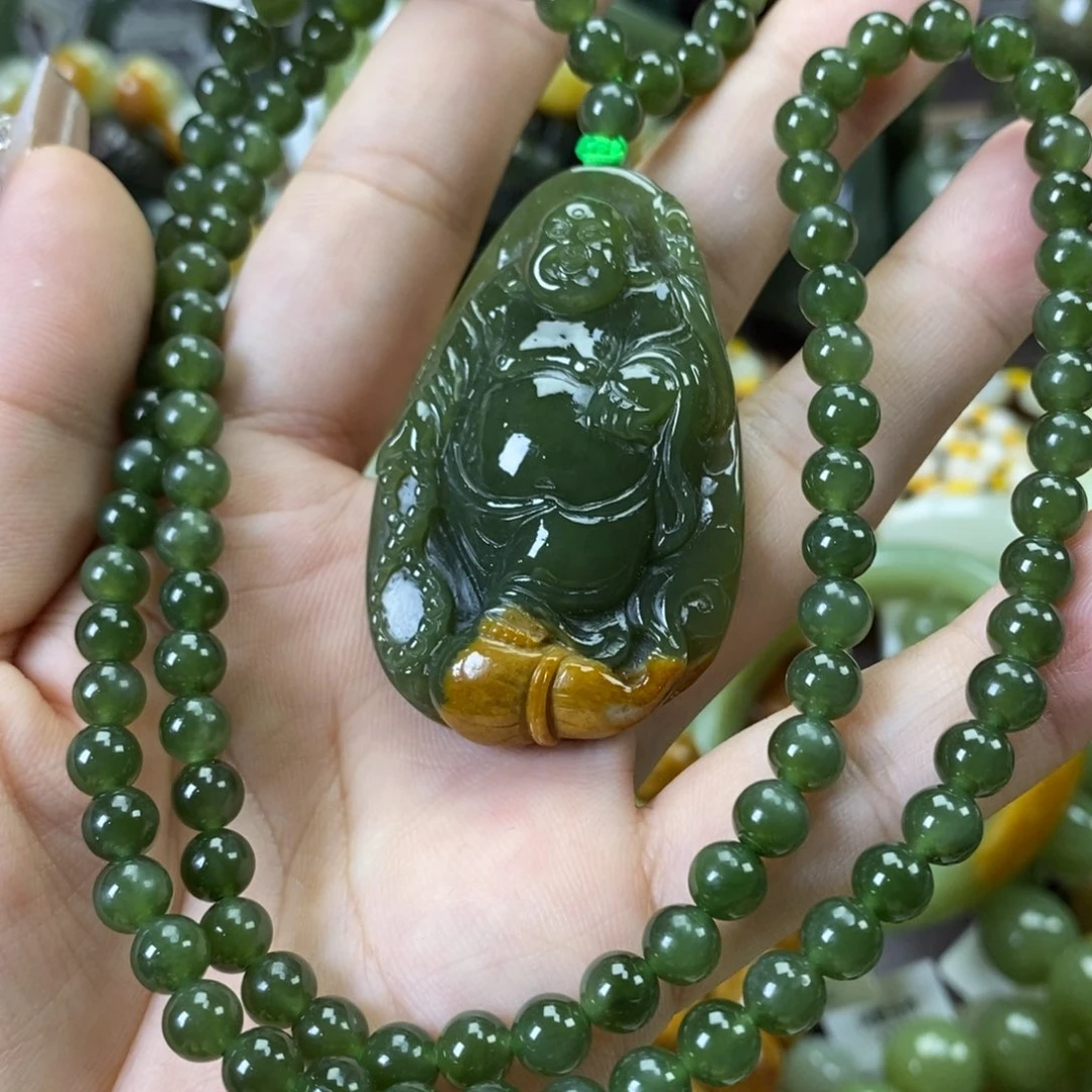 未镶嵌透闪石质玉挂件天***梦