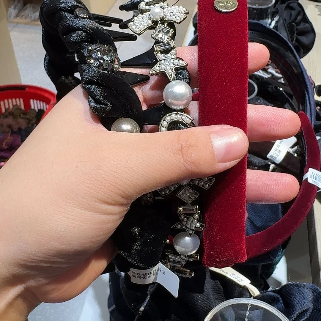 非金属三个发箍红