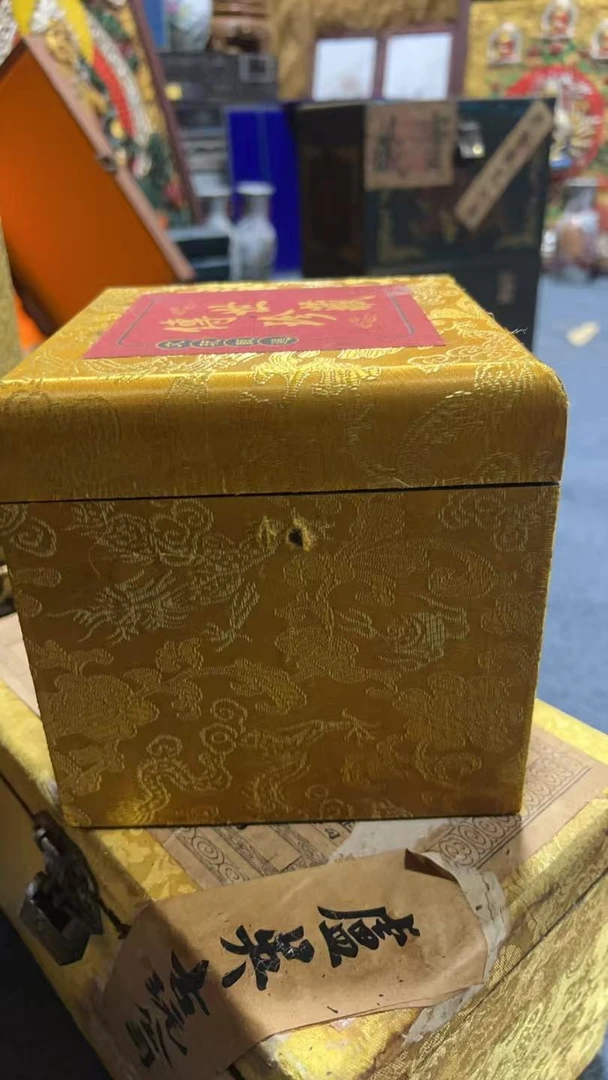 家居饰品    黄盒小     流水家居摆件仿古工艺品