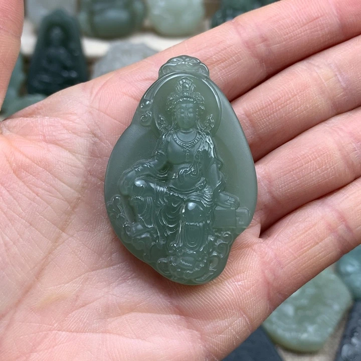 和田玉颈饰未镶嵌沧**田