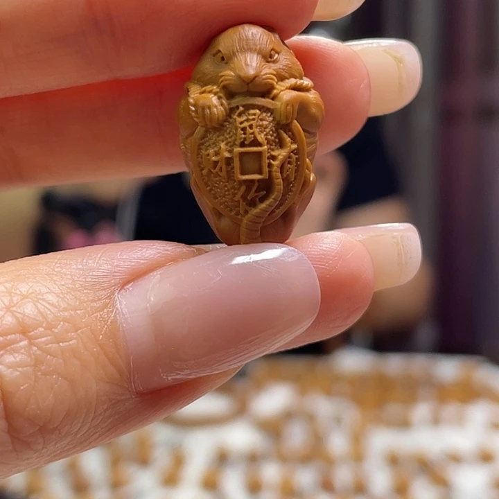 橄榄核吊坠橄榄核