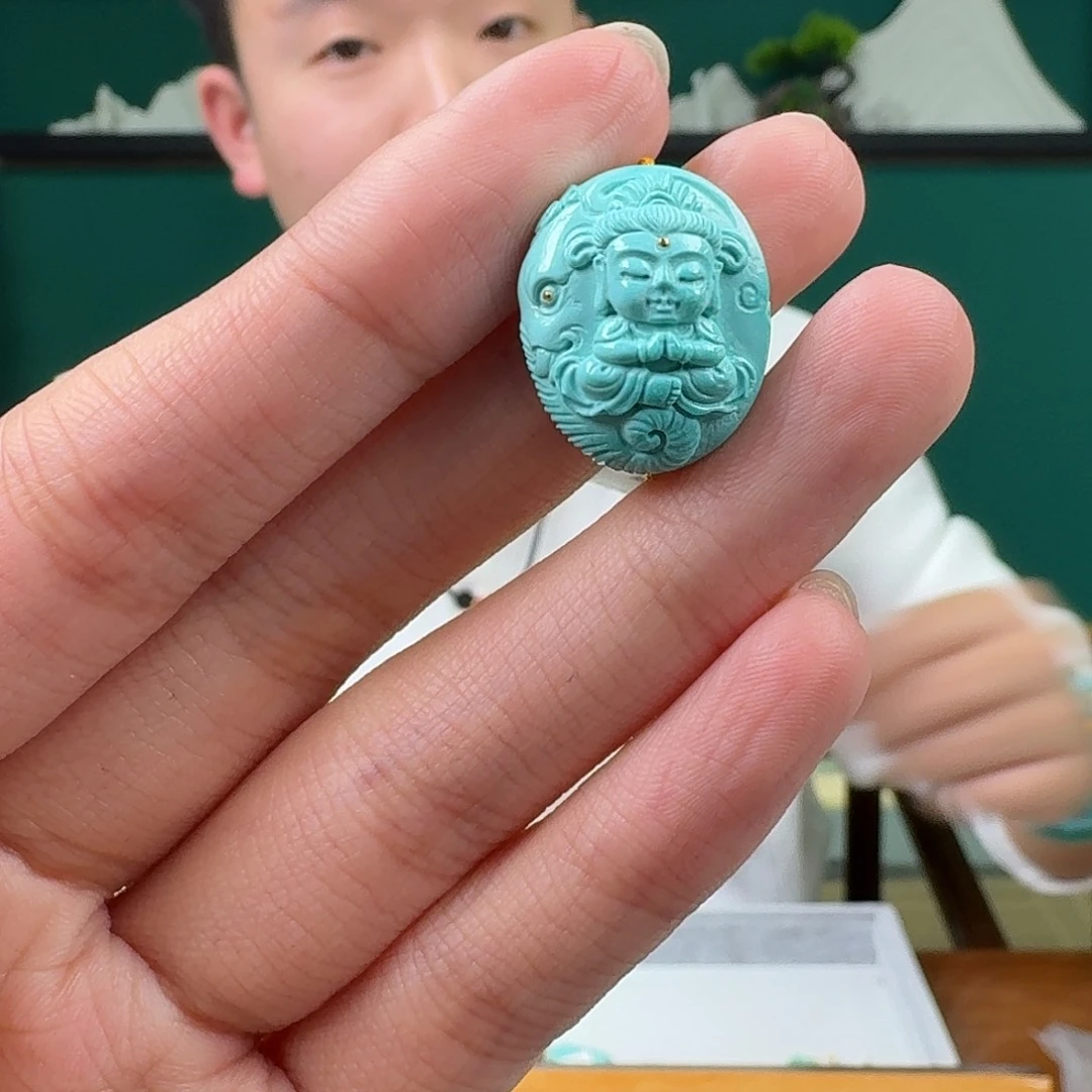 绿松石未镶嵌珠宝奇石