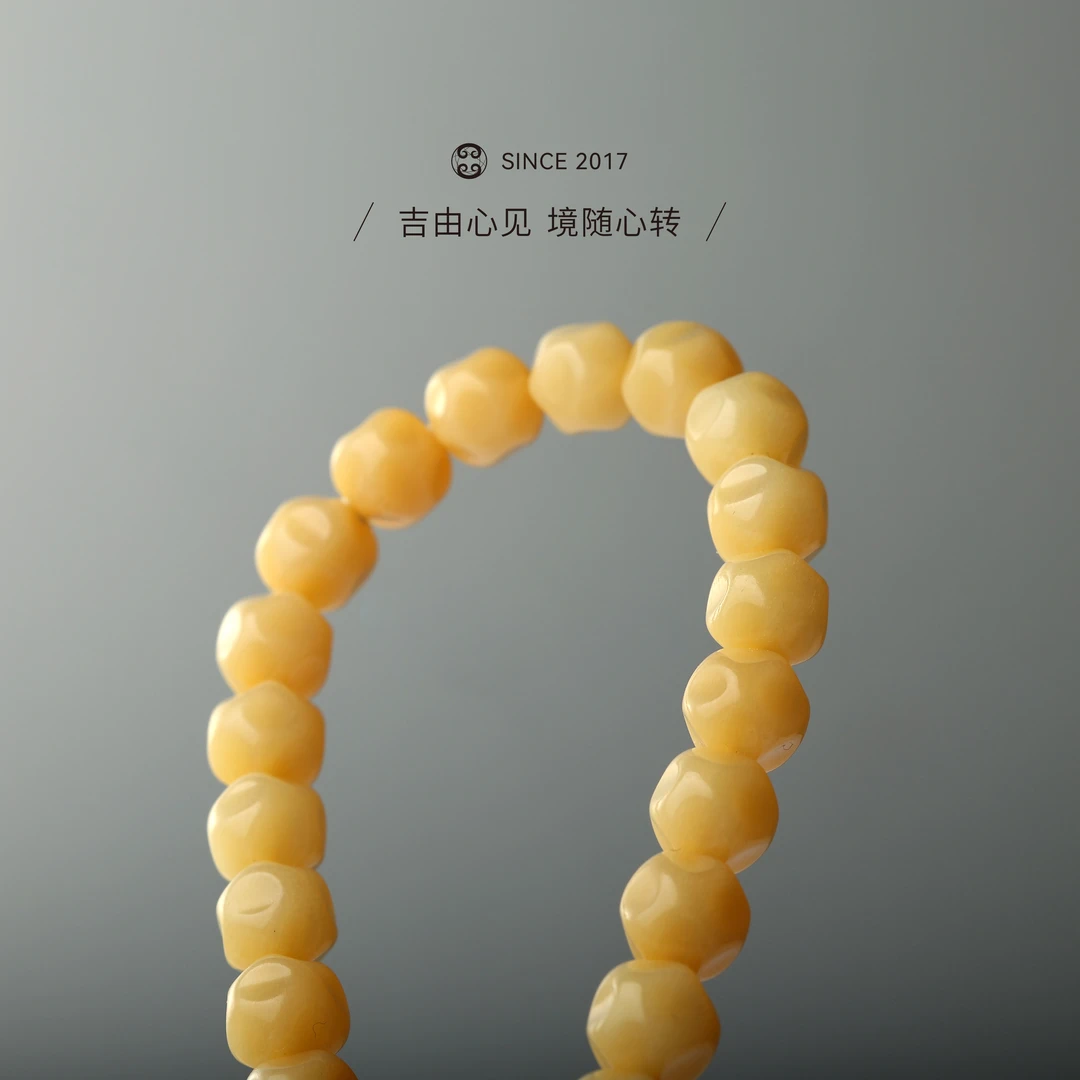 【吉由罗】驼骨无相手持-微微棕捻骨为玉黄糖老料文玩手串文玩手持