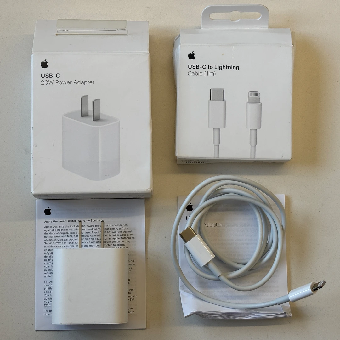 99新 Apple/苹果 原装充电套装USB-C20W，USB-C-to-Lightning1米