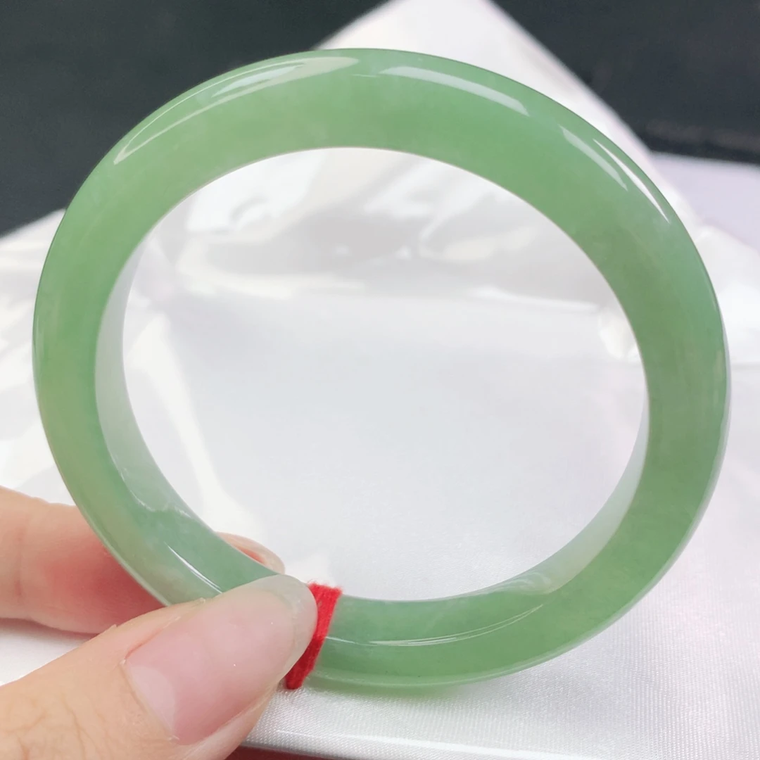 翡翠未镶嵌手镯翡翠54.4冰果阳窄版泥鳅背