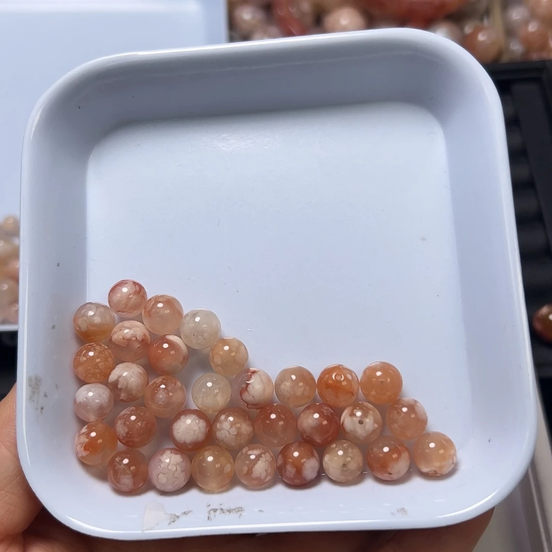 玛瑙/玉髓珠宝半成品未镶嵌如*?