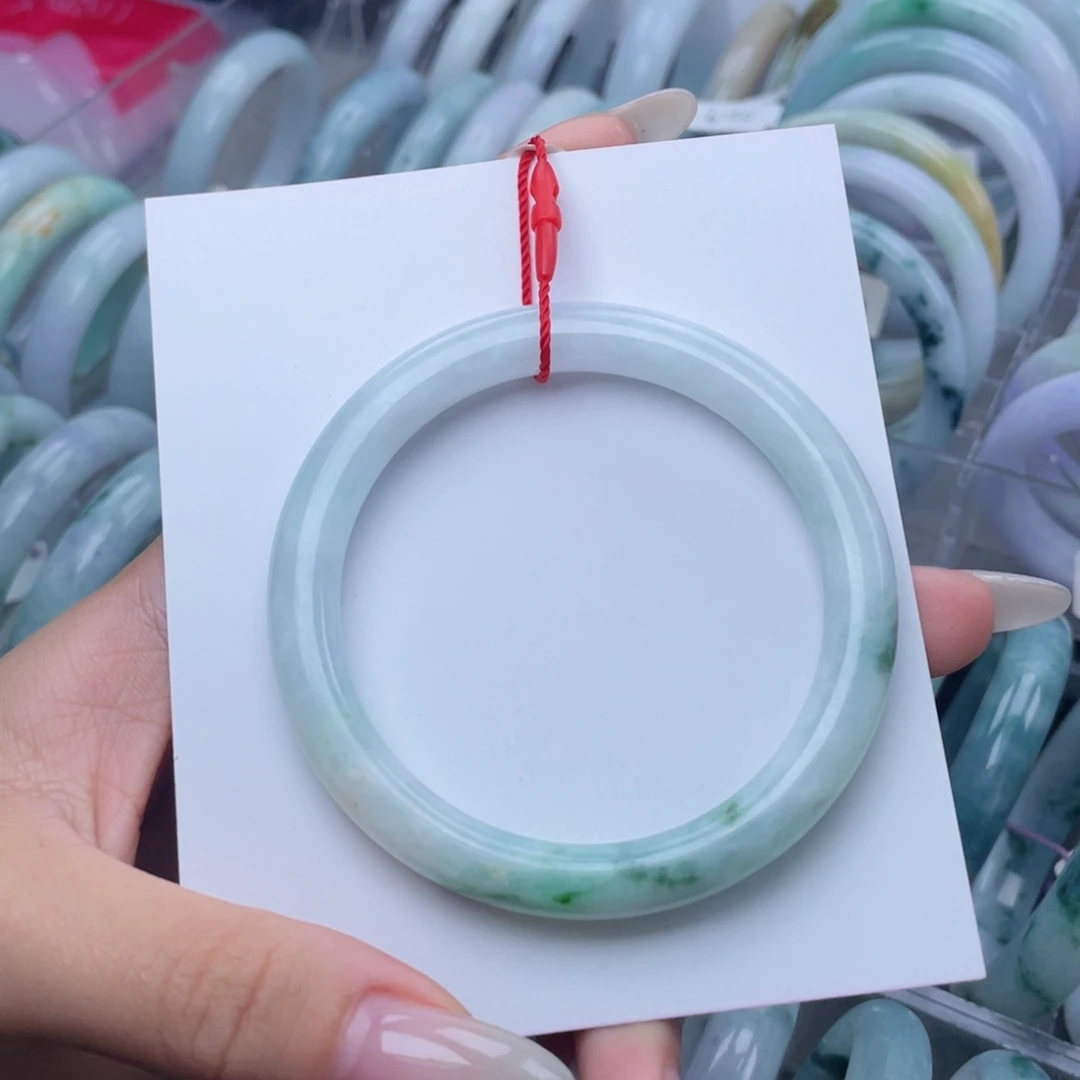 翡翠未镶嵌手镯58圈