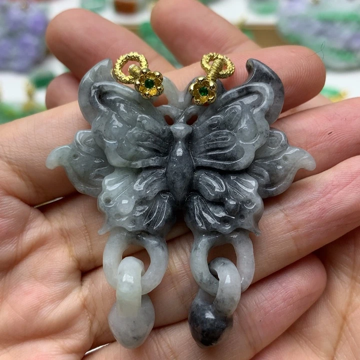 颈饰未镶嵌翡翠翡翠