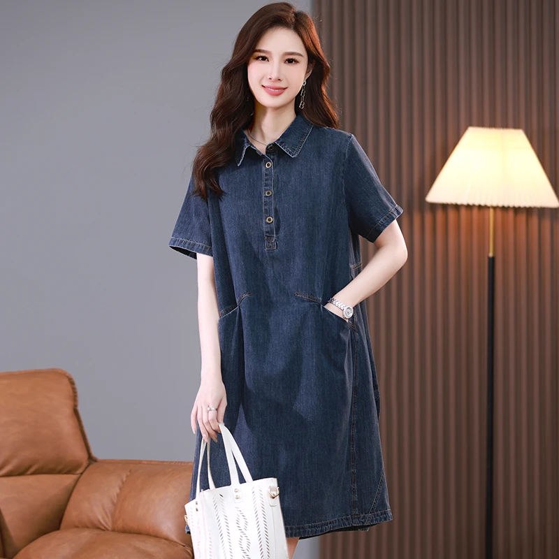 牛仔短袖连衣裙女夏季2025新款时尚高端妈妈宽松遮肚翻领中长裙子