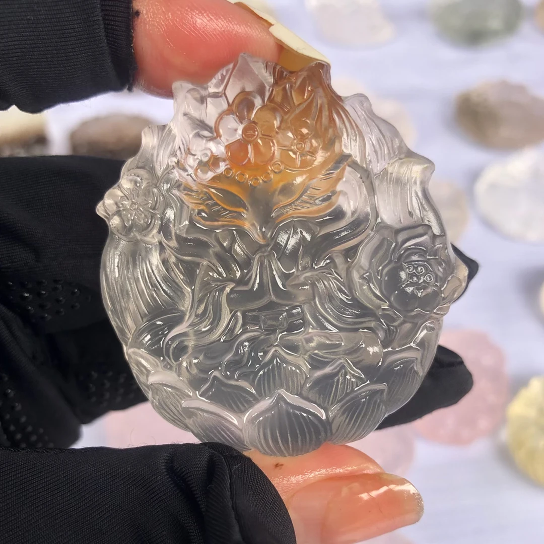 天然黄胶花翘色美狐