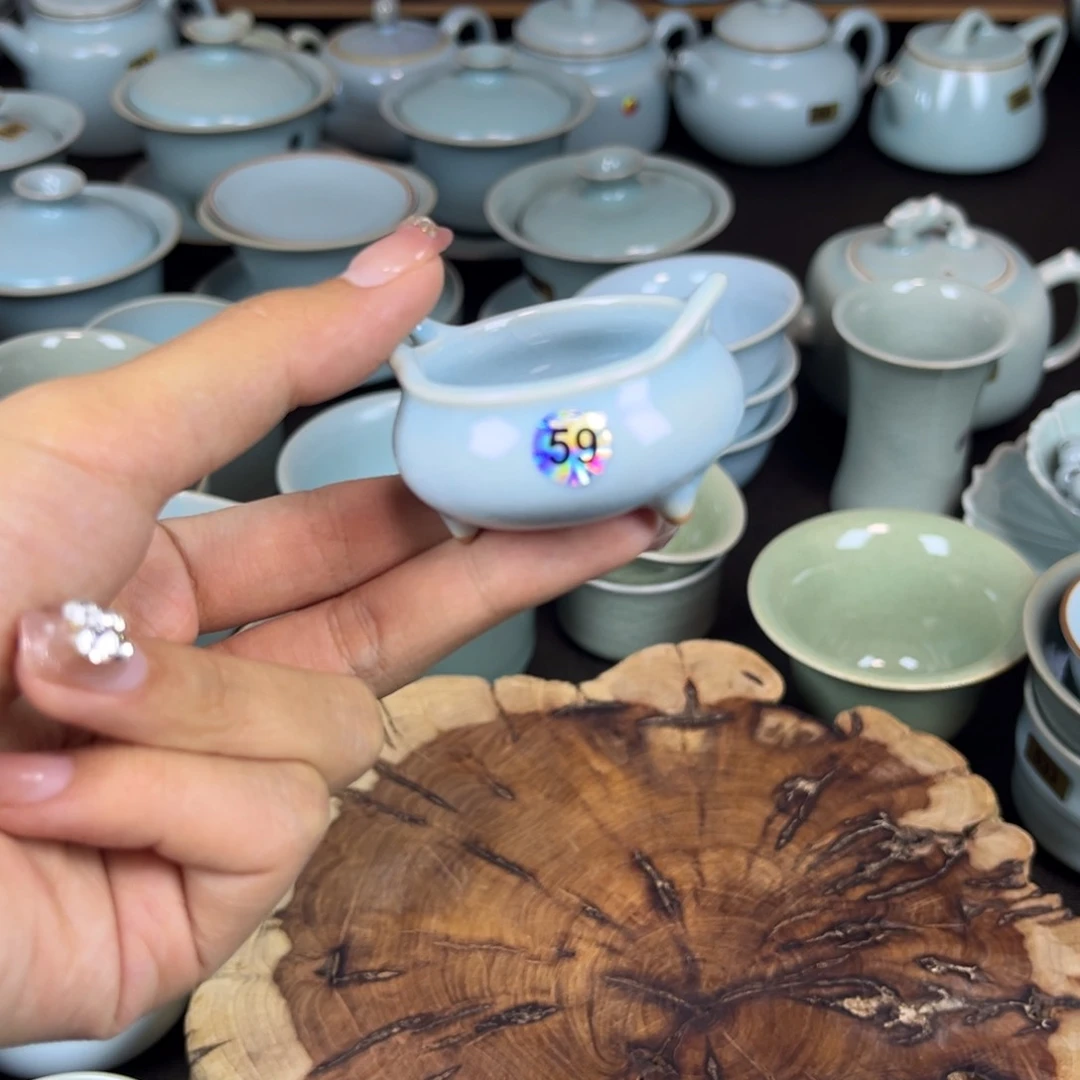 摆件麦****）59哈哈哈哈哈哈哈