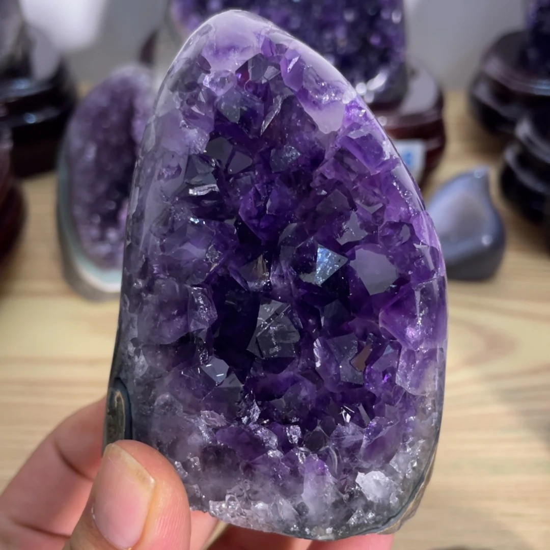 未镶嵌大型摆件（非配饰）紫晶