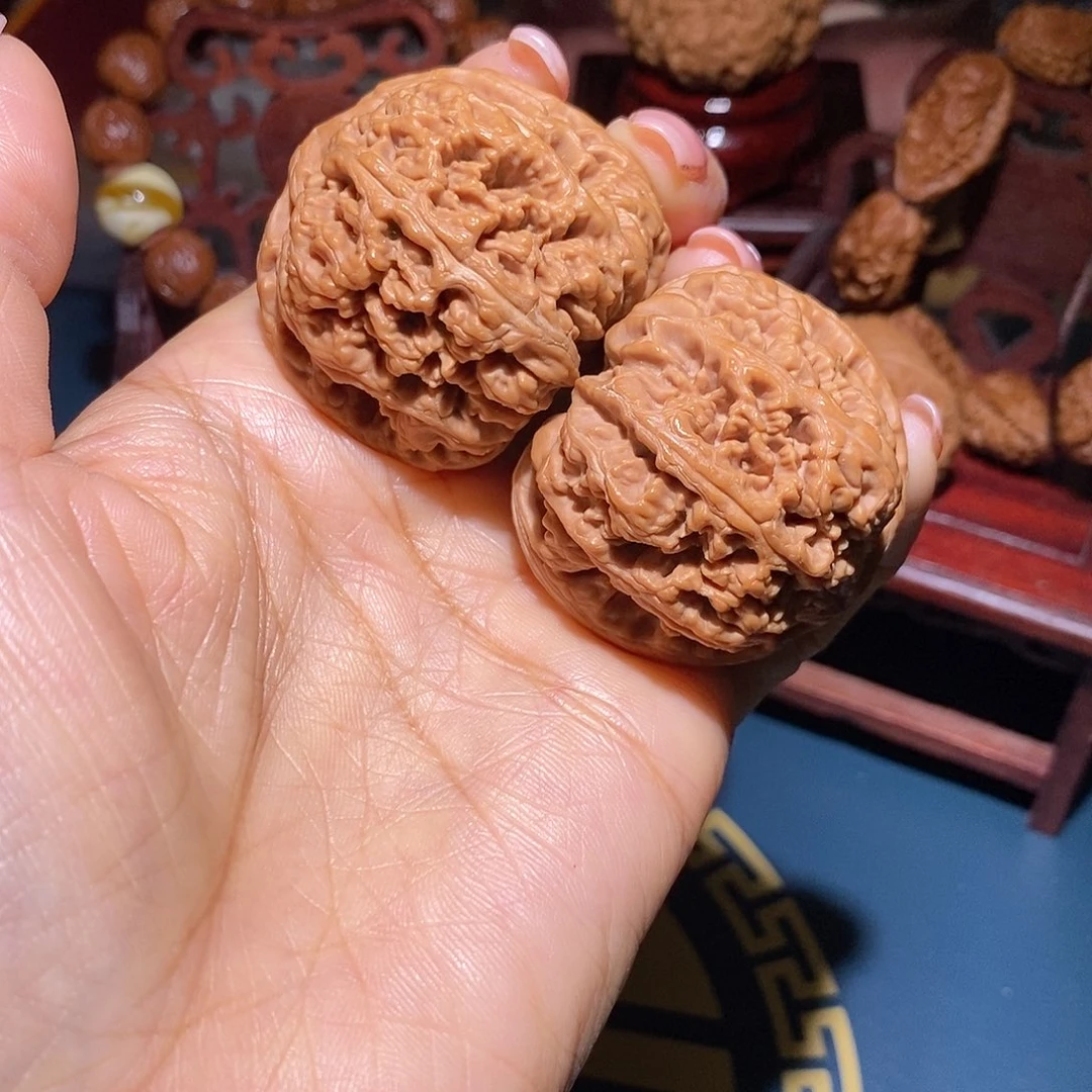 文玩核桃把件42.5球筋