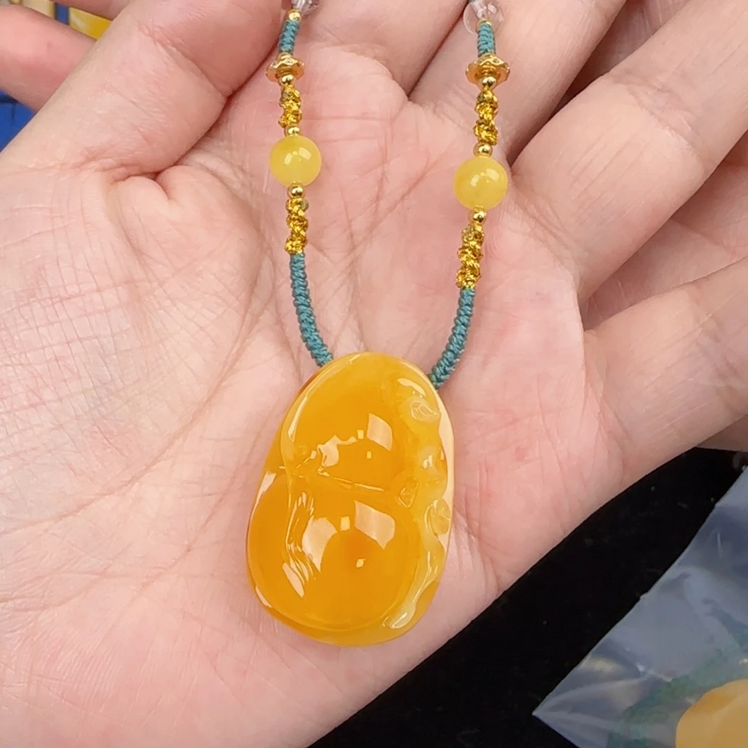 未镶嵌吊坠(赠链)蜜蜡可****