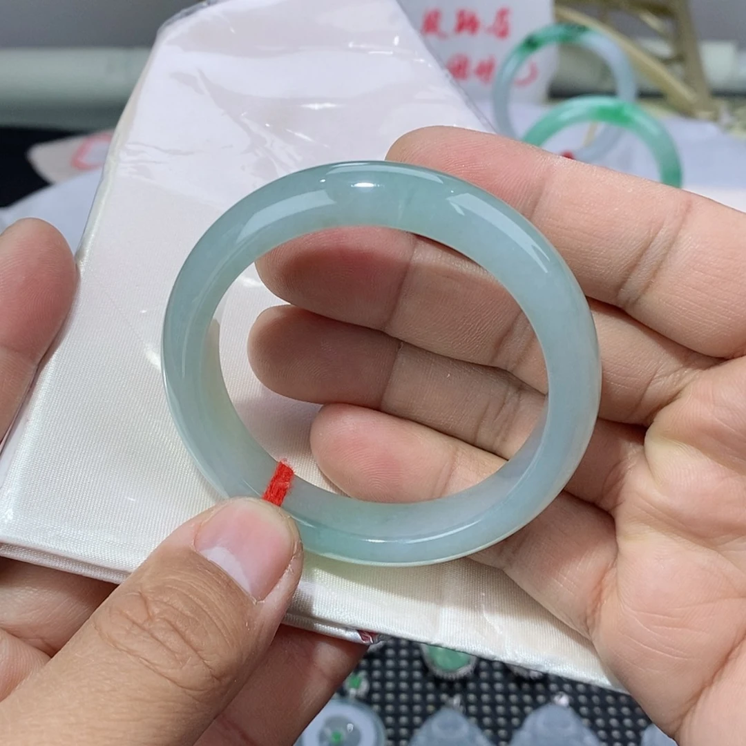 【闪购商品】翡翠手镯未镶嵌翡翠手镯