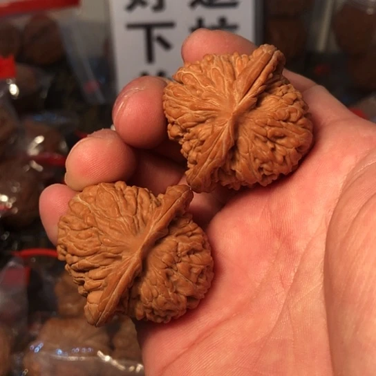 文玩核桃吊坠四座楼40