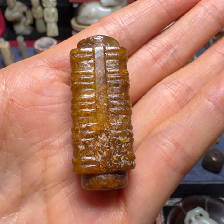 赏***者和田玉（糖玉）未镶嵌挂件