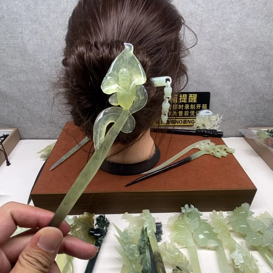 蛇纹石玉未镶嵌发饰