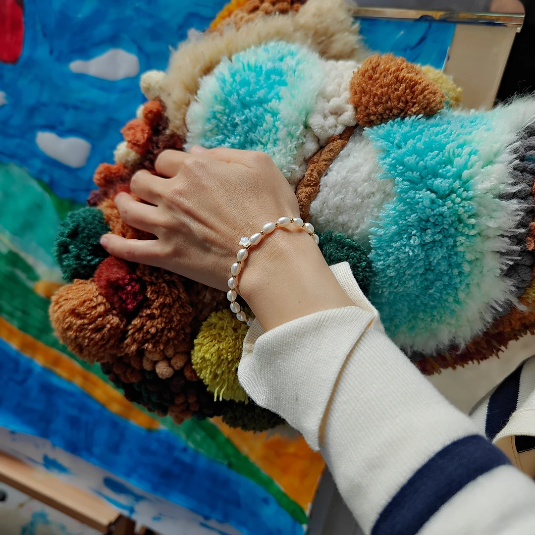 合金手链 天然巴洛克温柔风扁圆珍珠手链 气质百搭 可调节长优雅