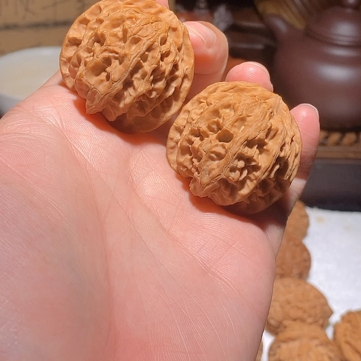 文玩核桃手把件苹果