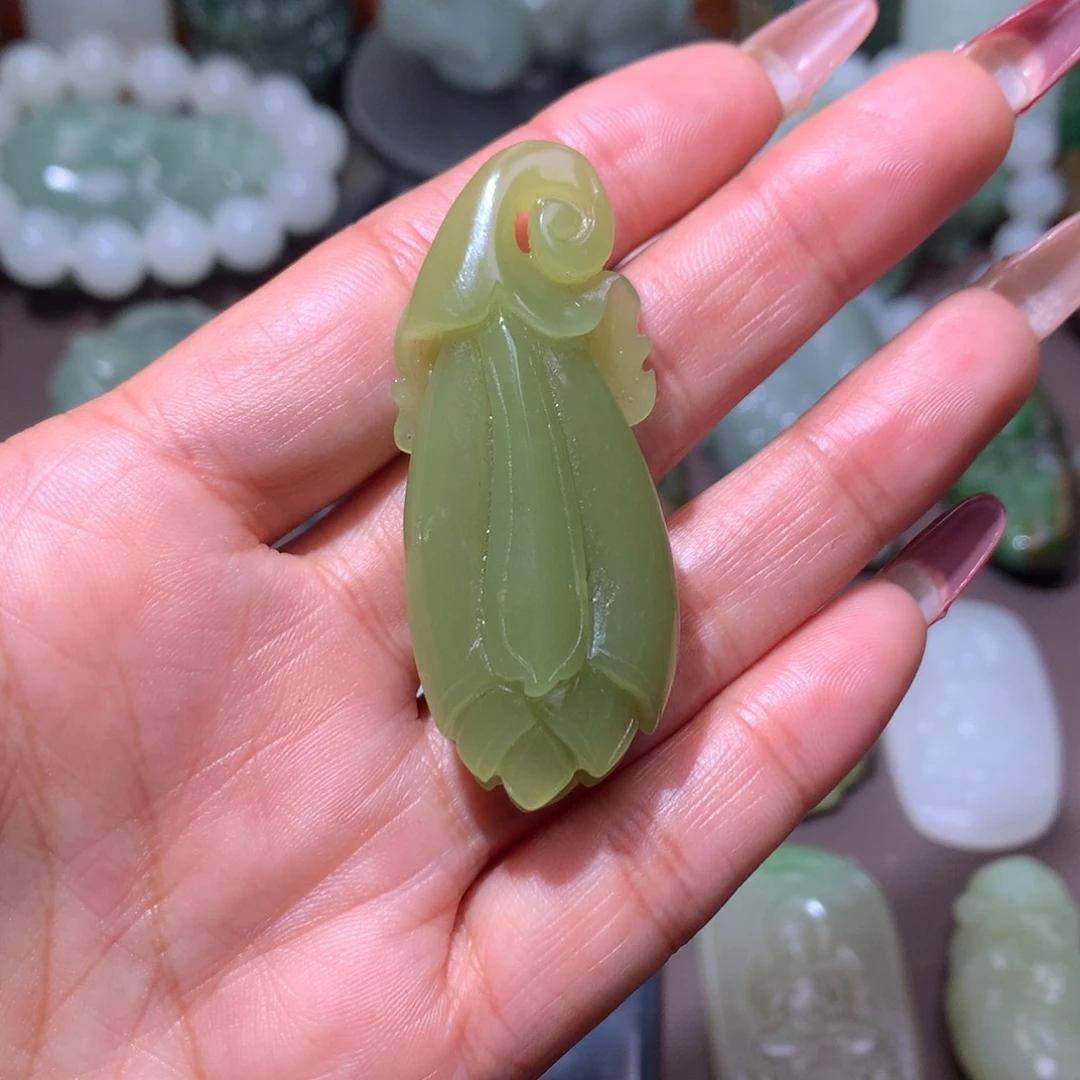 颈饰未镶嵌和田玉