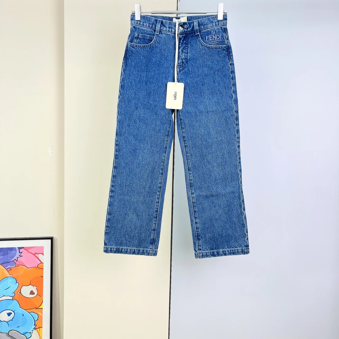 全新未使用 FENDI/芬迪 牛仔裤/9a码/Xsps10029