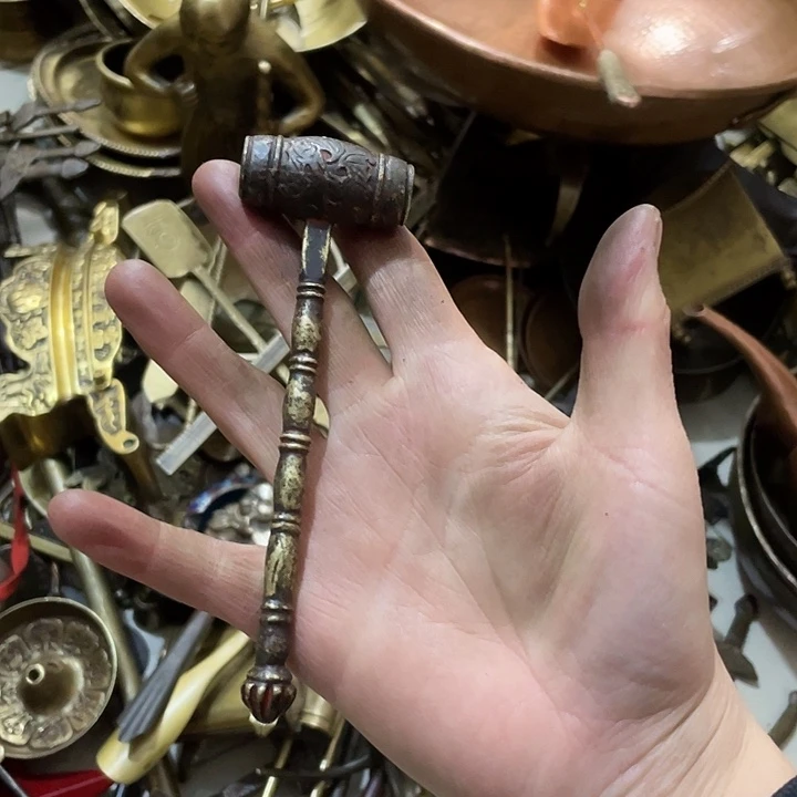 老式铜件古朴典雅的风格