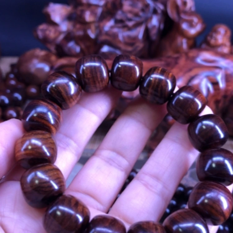 【闪购商品】黄花梨/降香黄檀把件严**行