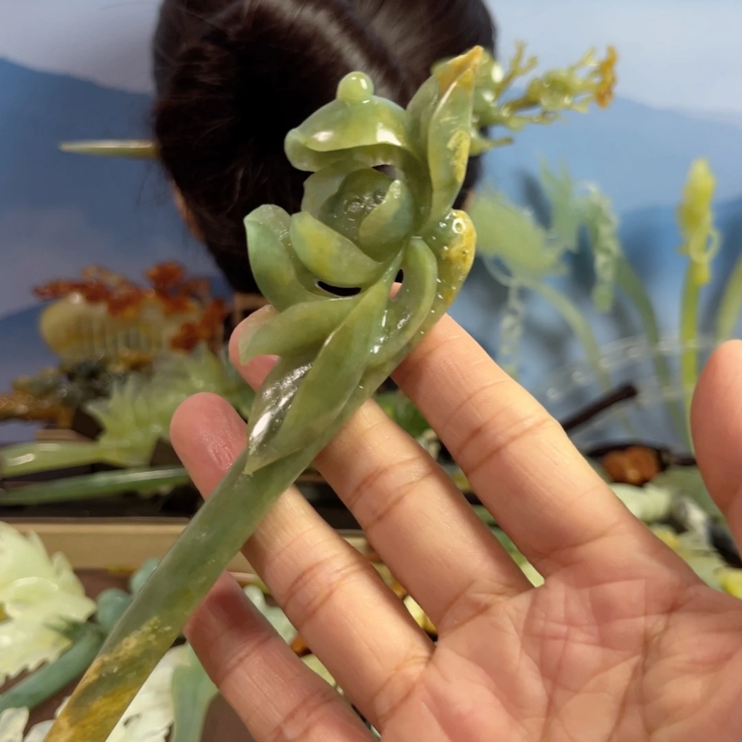 蛇纹石玉发饰未镶嵌