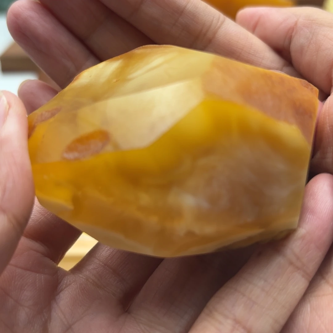 定制琥珀未镶嵌百**子琥珀