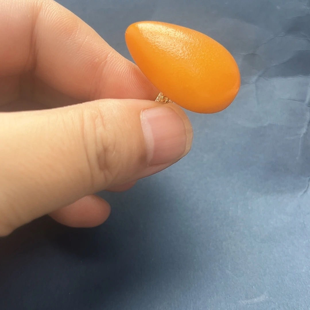 裸石琥珀未镶嵌戒指