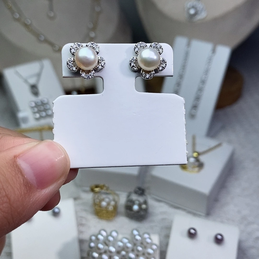淡水珍珠银S925镶嵌耳饰