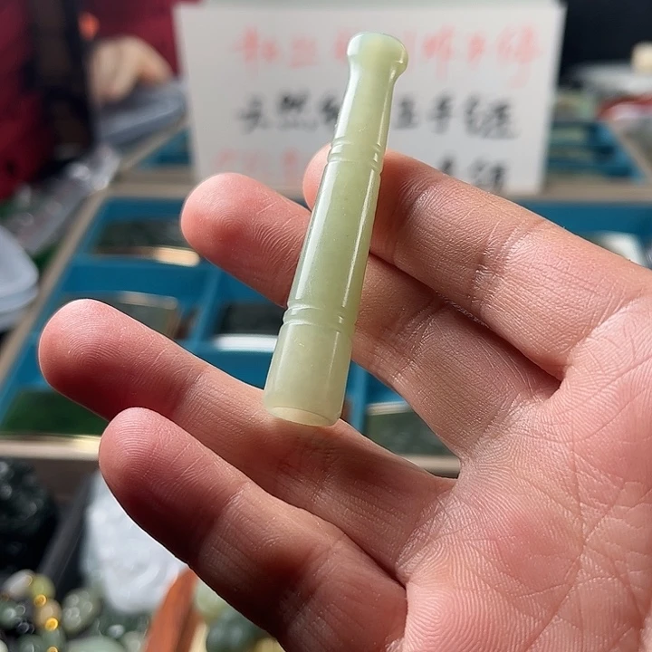 和田玉未镶嵌珠宝半成品