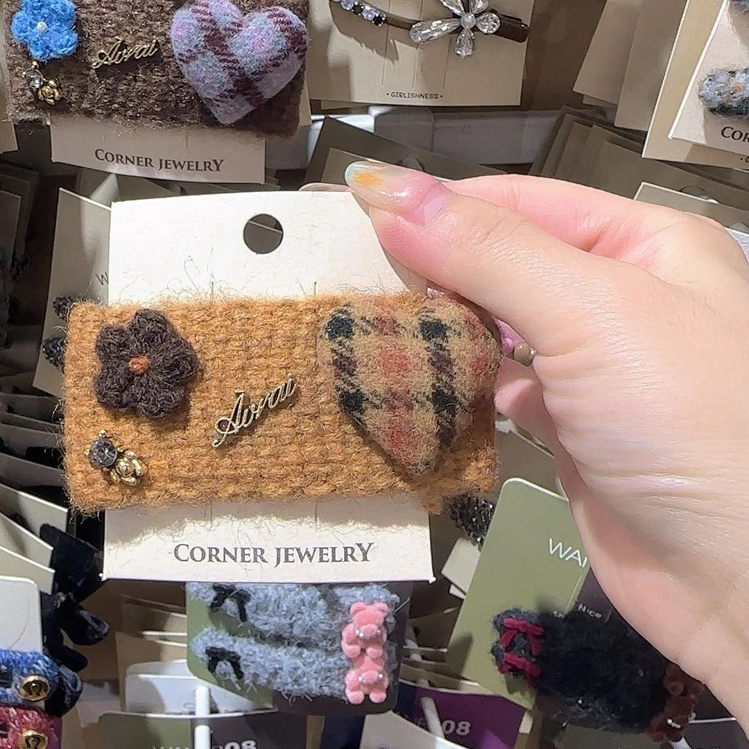 皮质非金属爱心拜拜