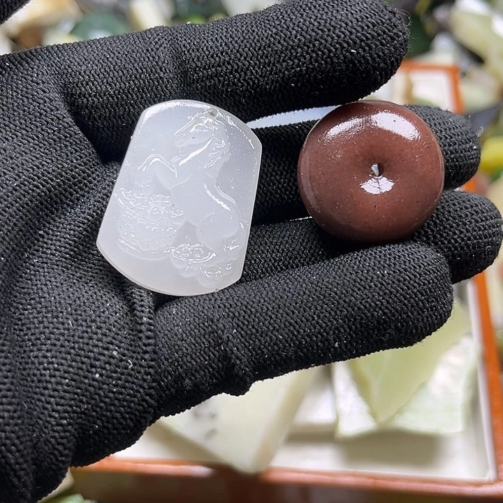 未镶嵌和田玉珠宝半成品