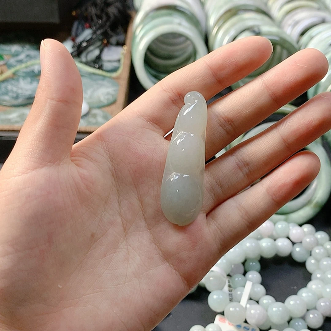 【闪购商品】颈饰未镶嵌翡翠