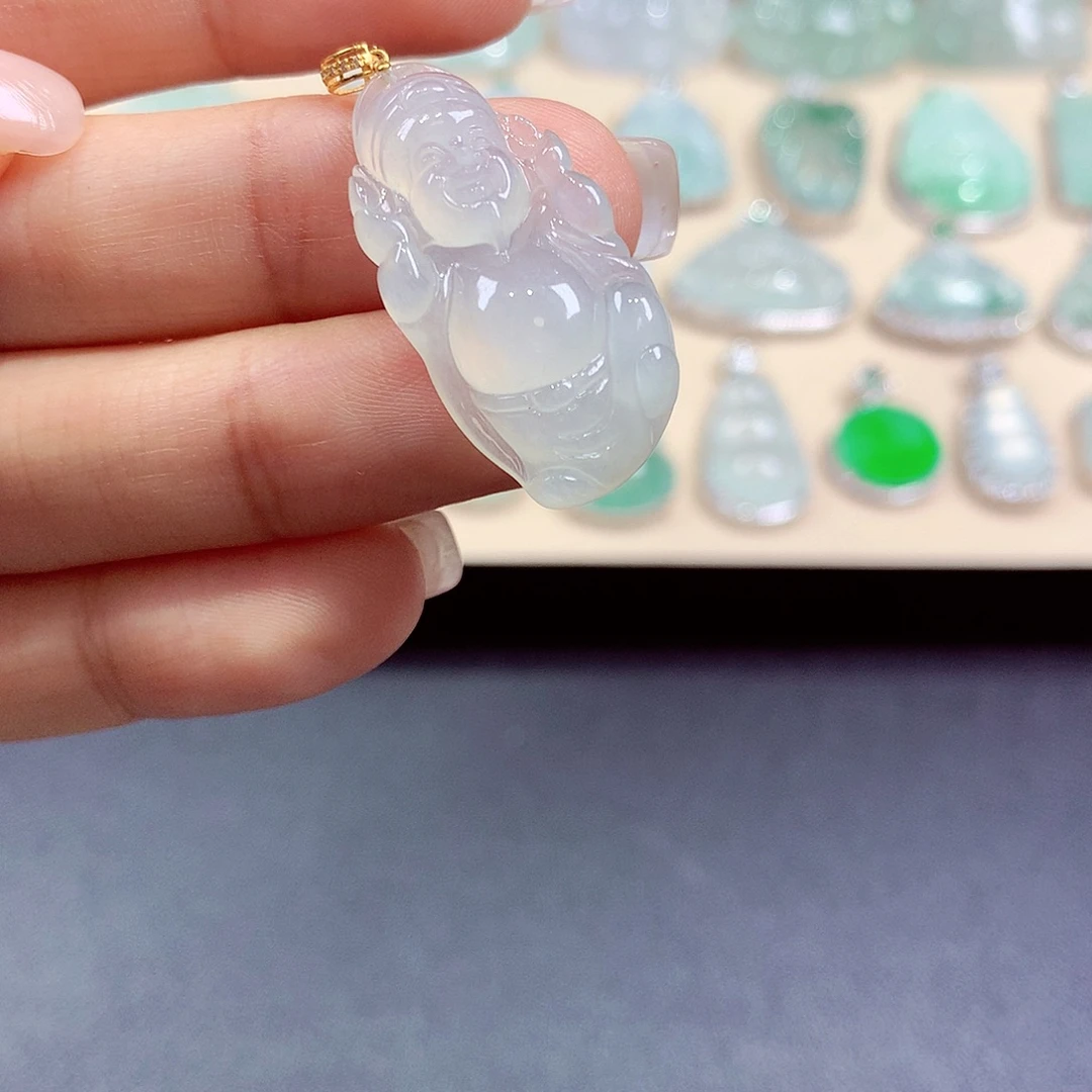 颈饰18K金镶嵌翡翠翡翠