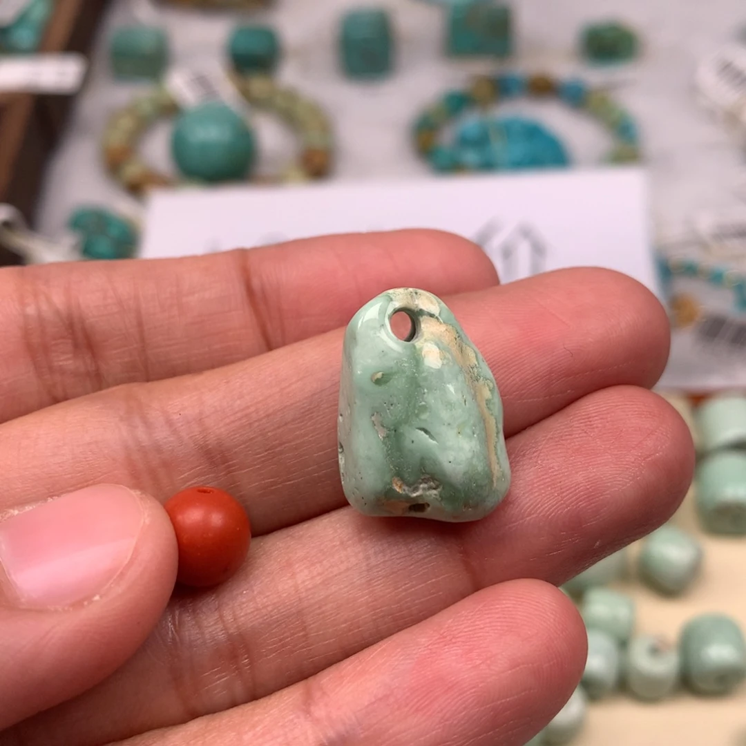 玛瑙/玉髓未镶嵌扣子一颗
